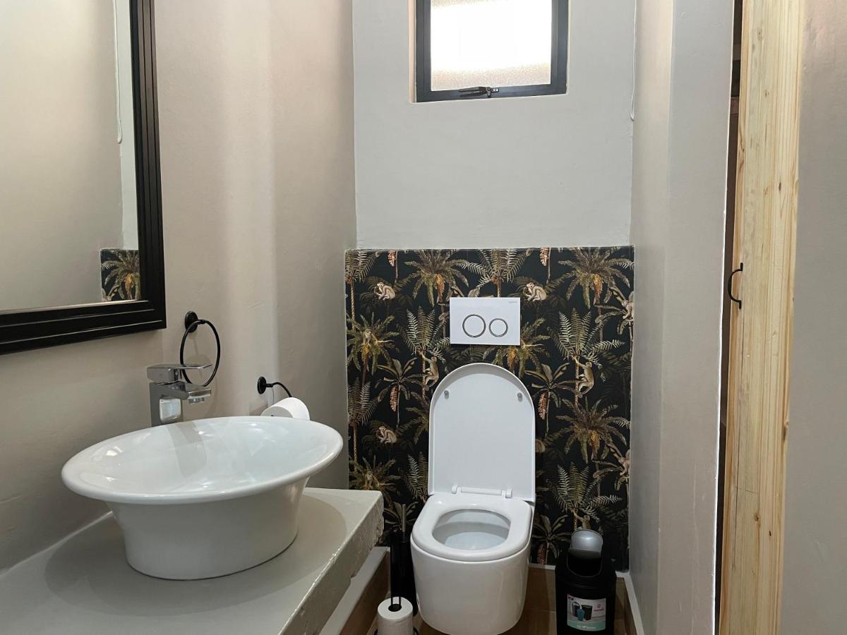 Le Bezz Guesthouse Ballito Extérieur photo